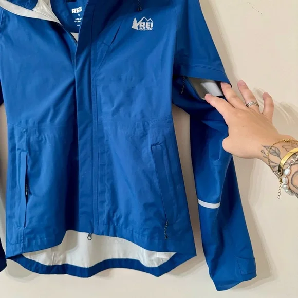 REI co-op Junction Cycling Rain Jacket - Women's small - Picture 2 of 6